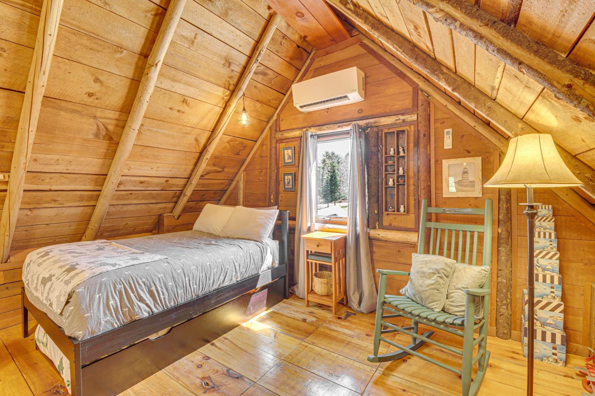 Rustic Searsport Cabin Loft And Sunroom On 10 Acres מראה חיצוני תמונה