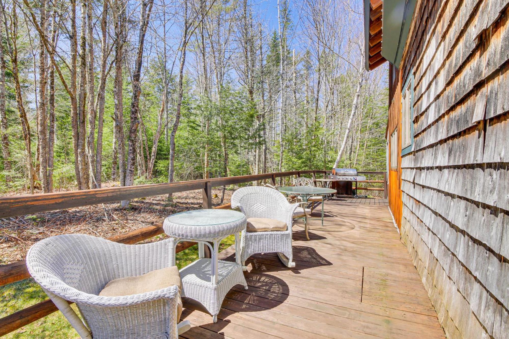 Rustic Searsport Cabin Loft And Sunroom On 10 Acres מראה חיצוני תמונה