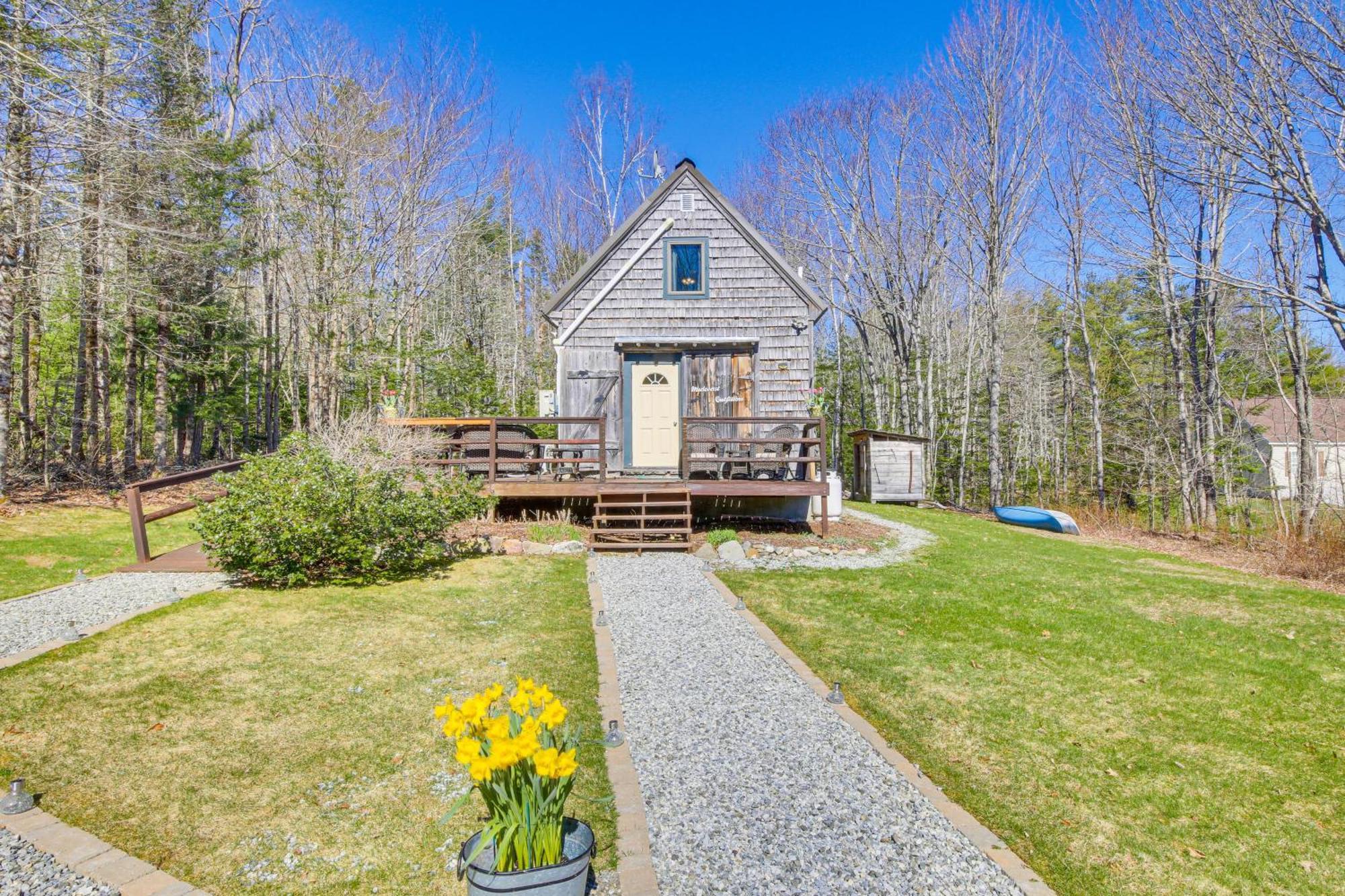 Rustic Searsport Cabin Loft And Sunroom On 10 Acres מראה חיצוני תמונה
