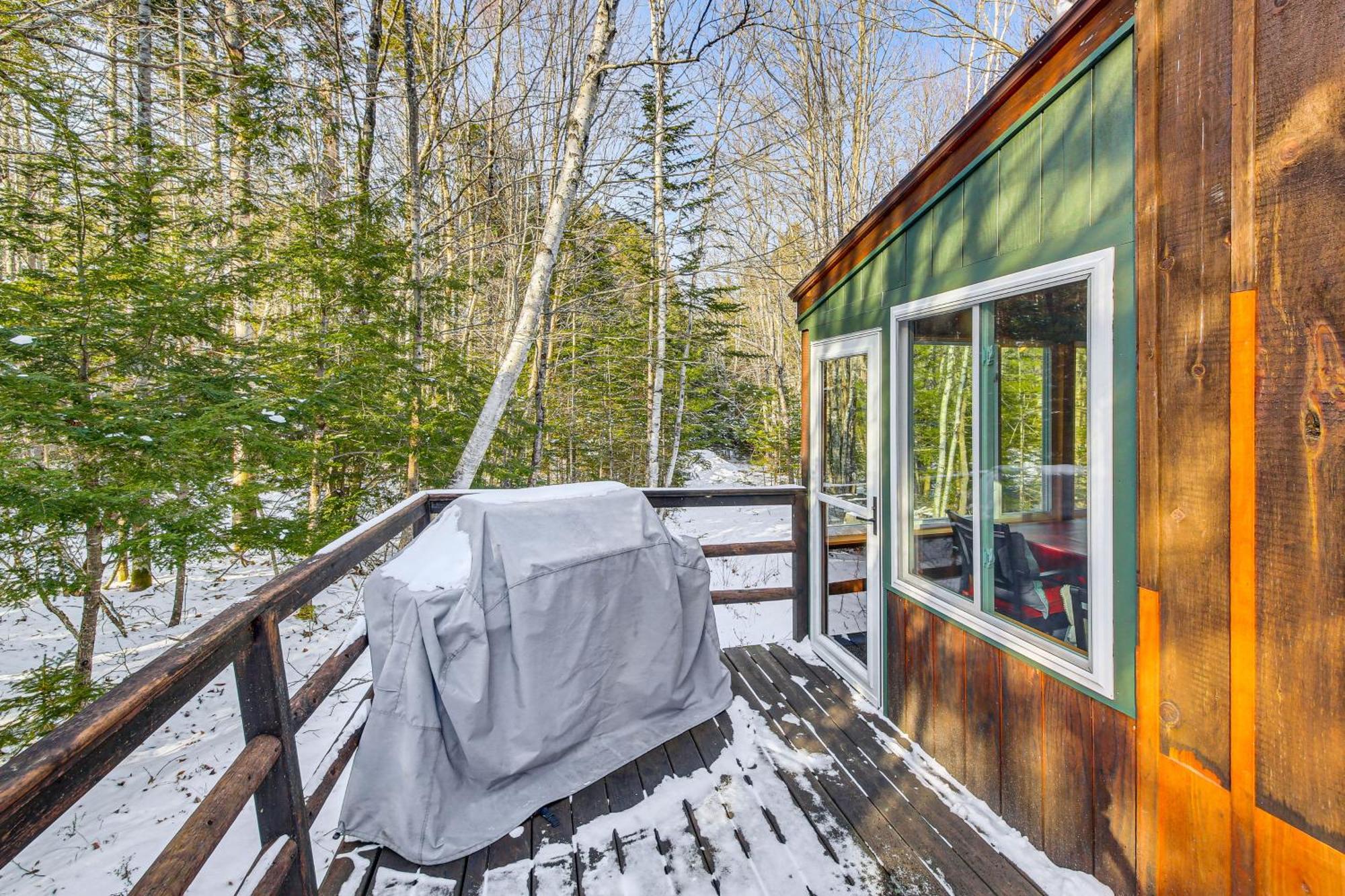 Rustic Searsport Cabin Loft And Sunroom On 10 Acres מראה חיצוני תמונה